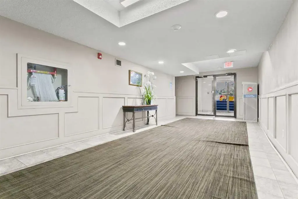 1311 15 Avenue SW, #203