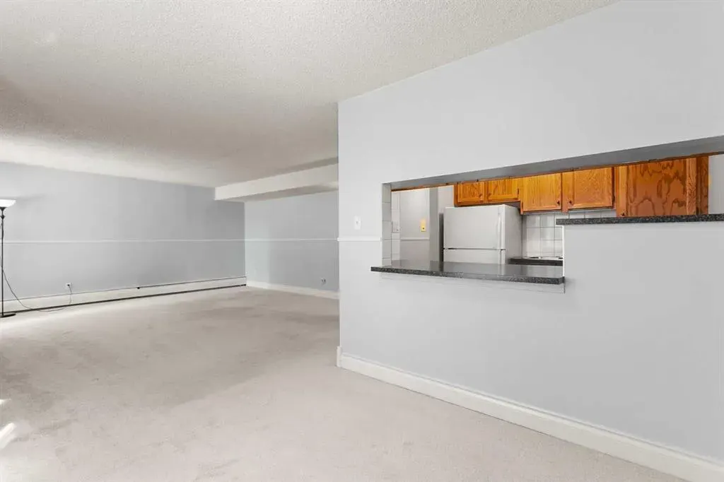 1311 15 Avenue SW, #203