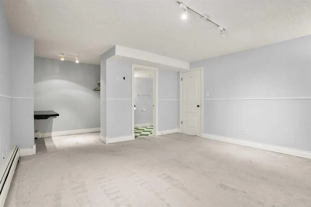 1311 15 Avenue SW, #203