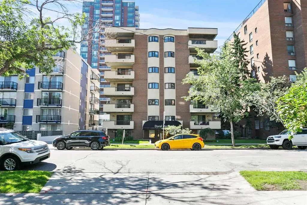 1311 15 Avenue SW, #203