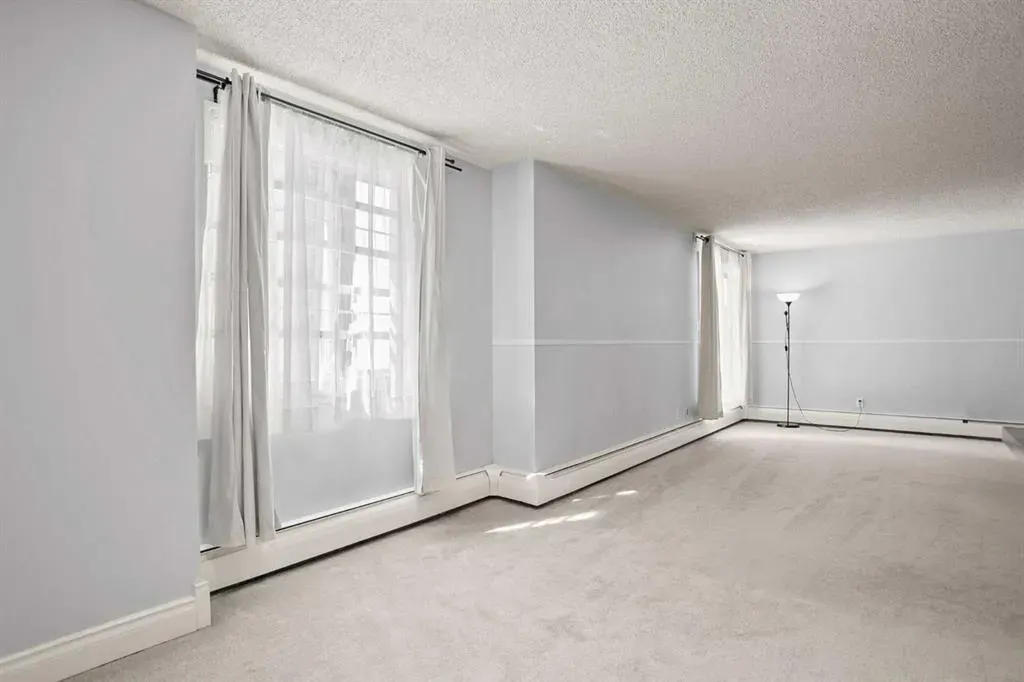 1311 15 Avenue SW, #203