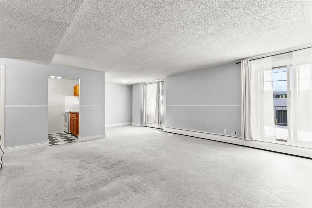 1311 15 Avenue SW, #203