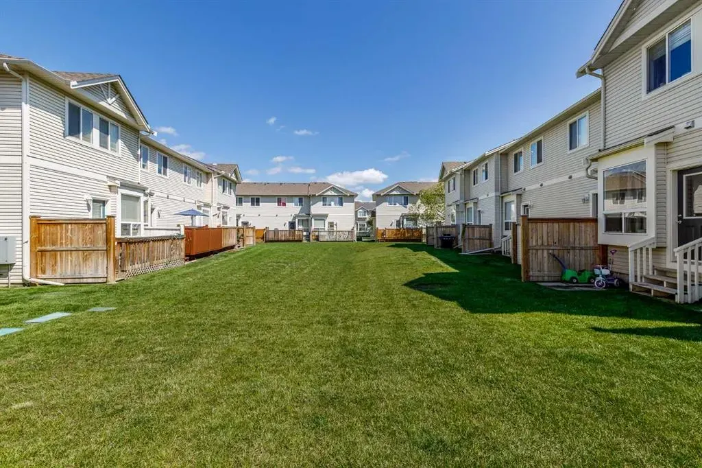 703 Luxstone Square SW, #1303
