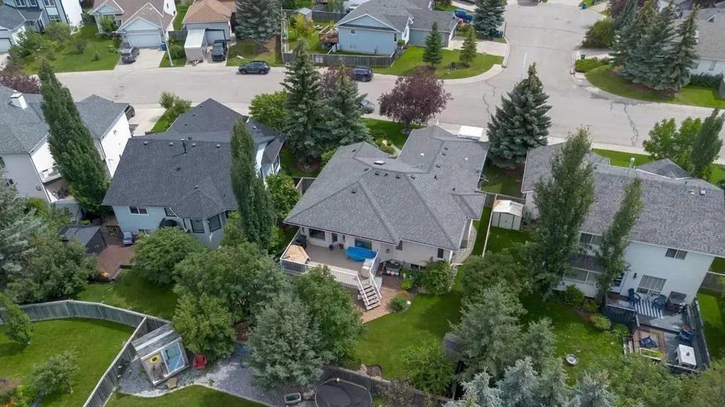 12 Bow Way