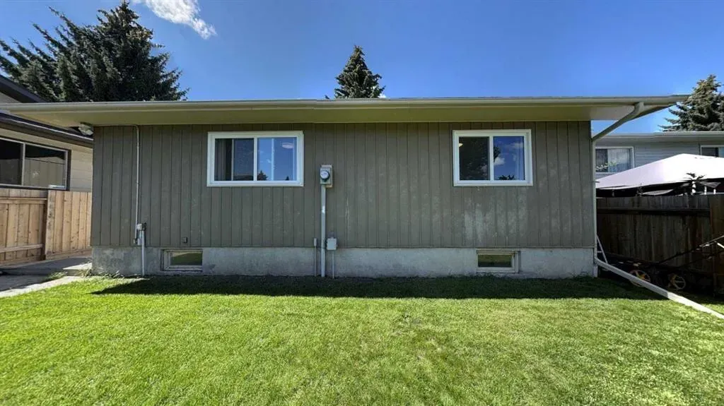 47 Sunhurst Court SE