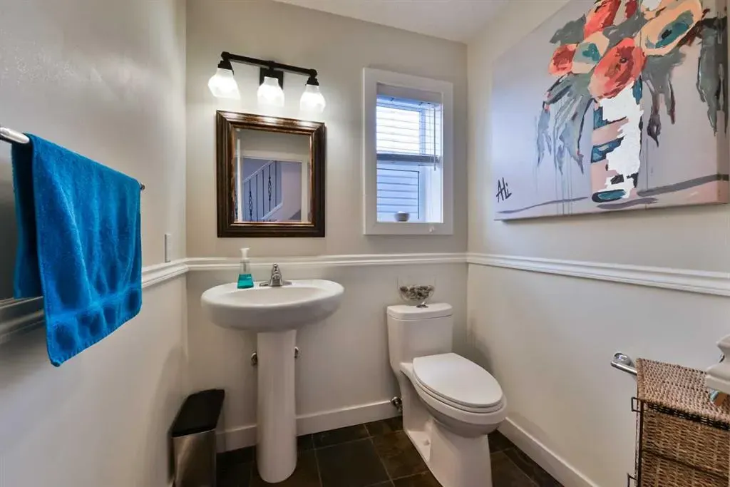 2508 17 Street SE