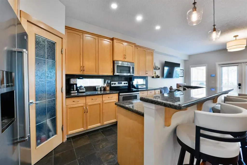 2508 17 Street SE