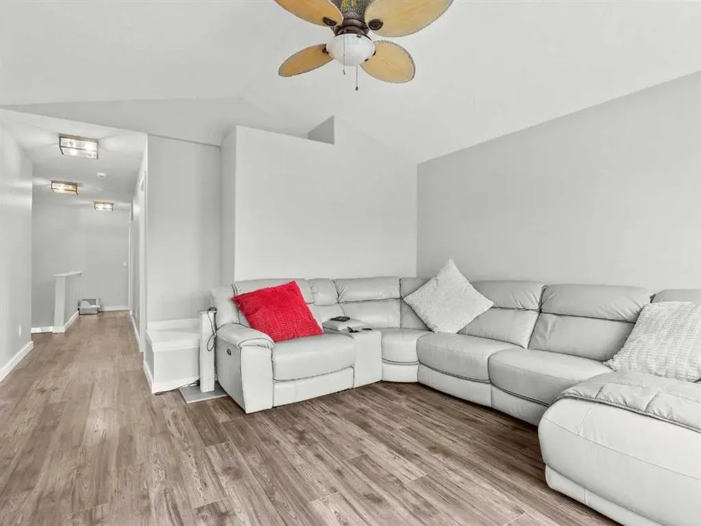 169 Cimarron Drive