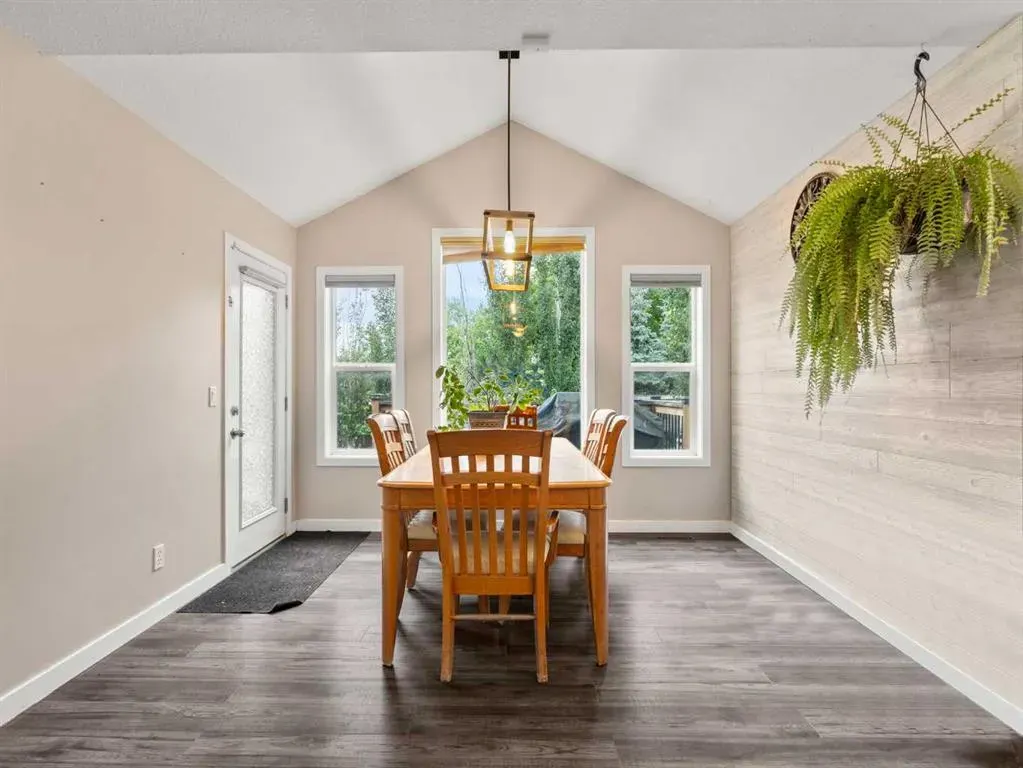 169 Cimarron Drive