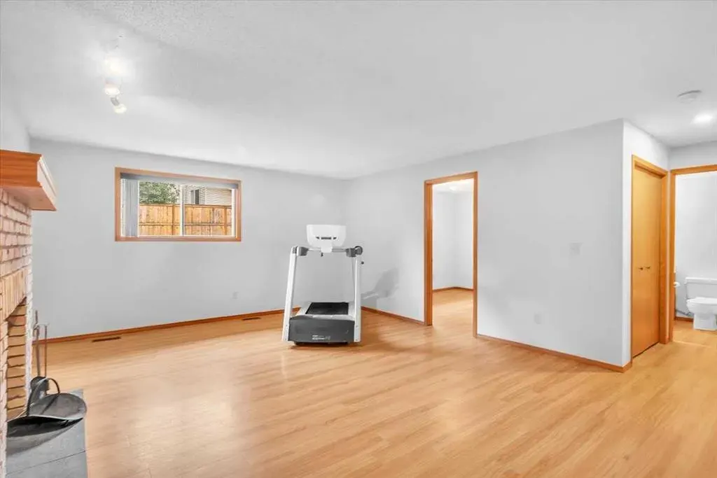 28 Hunters Crescent