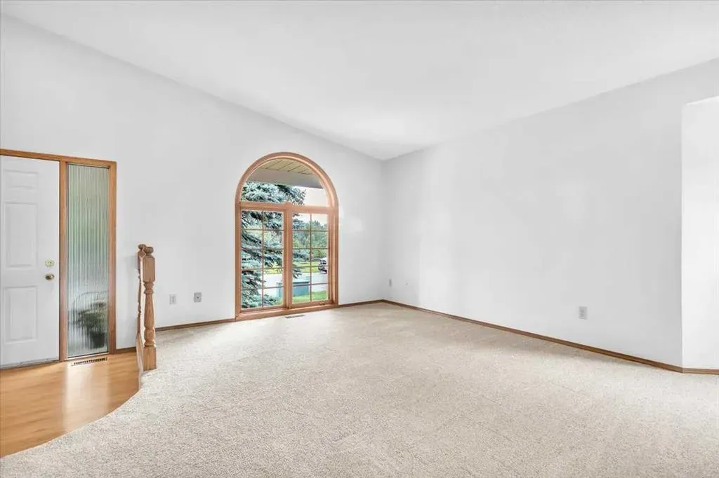 28 Hunters Crescent