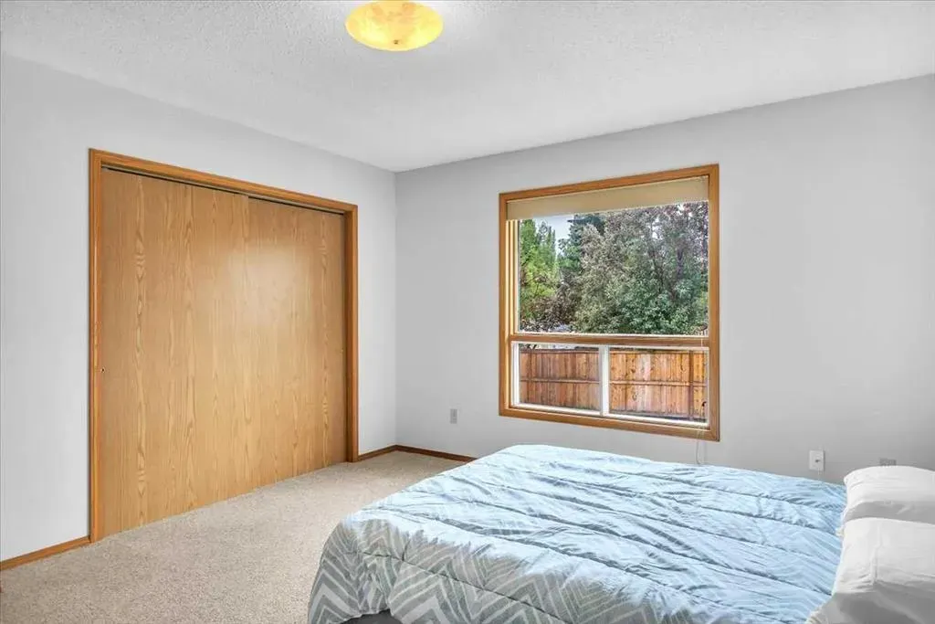 28 Hunters Crescent