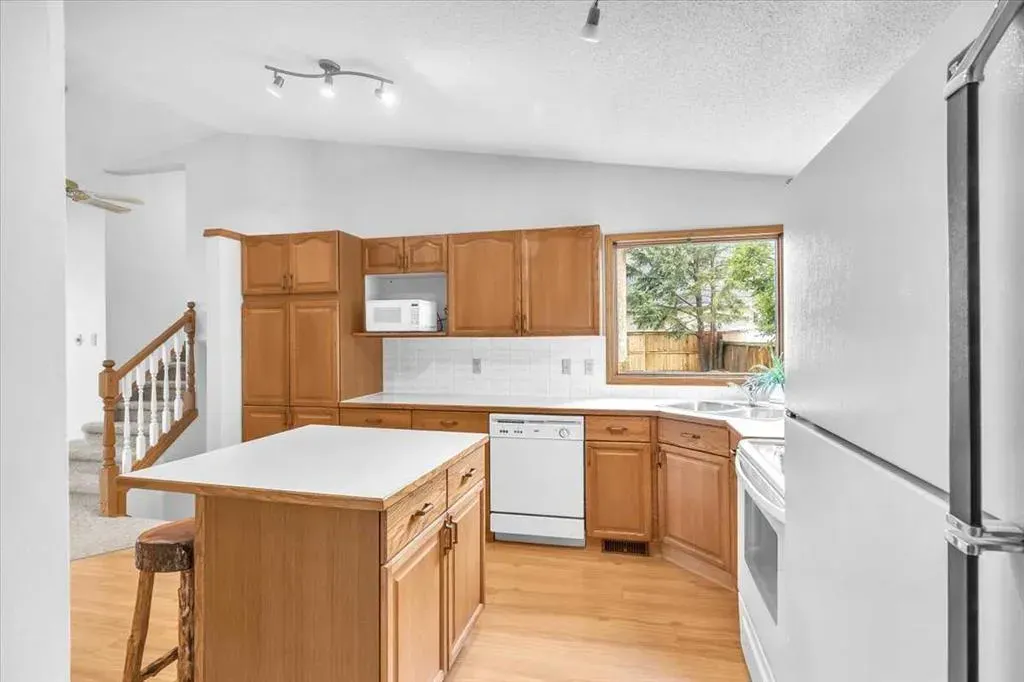 28 Hunters Crescent