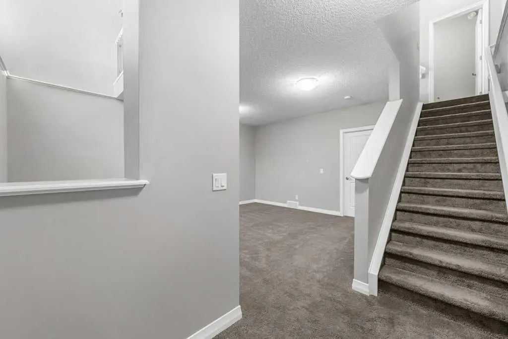 103 Masters Manor SE