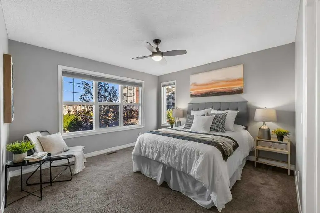 103 Masters Manor SE