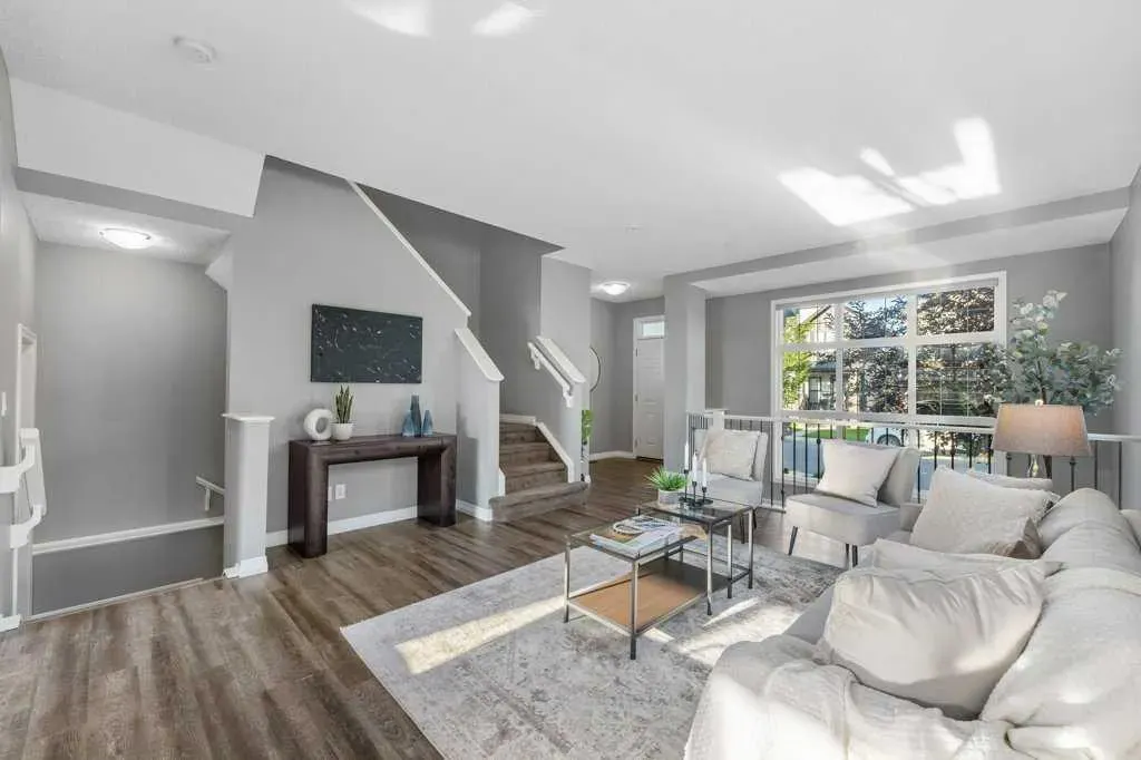 103 Masters Manor SE