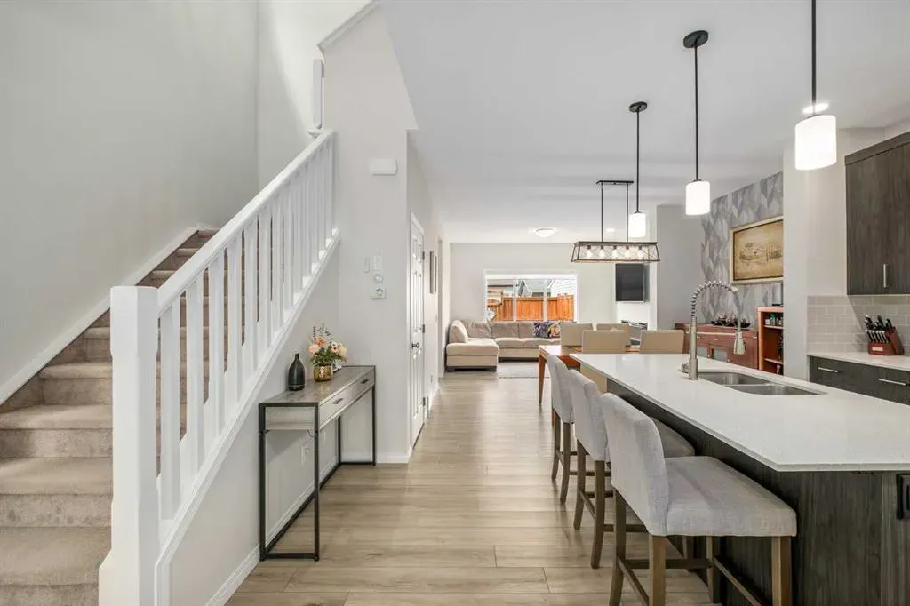53 Masters Street SE