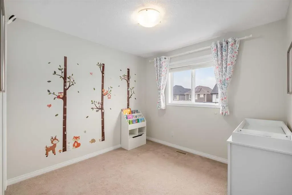 53 Masters Street SE