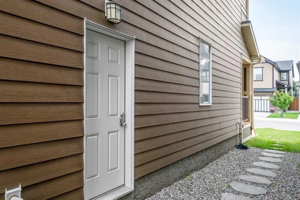 53 Masters Street SE