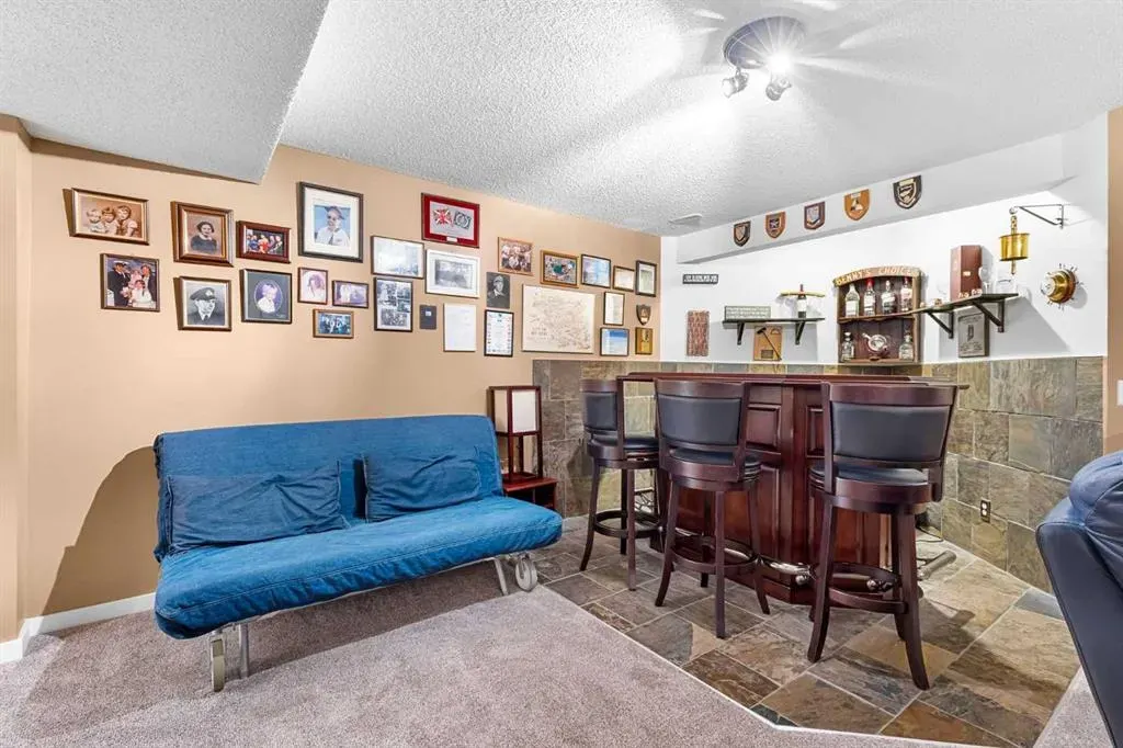 69 Gleneagles Close