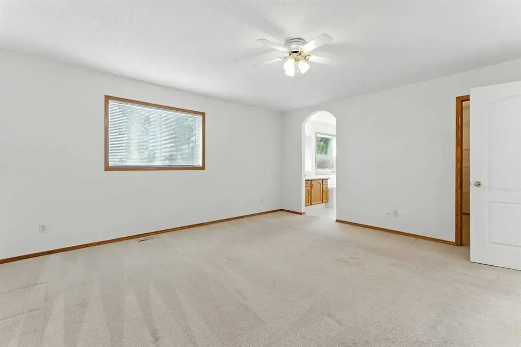 34 Tuscarora Way NW