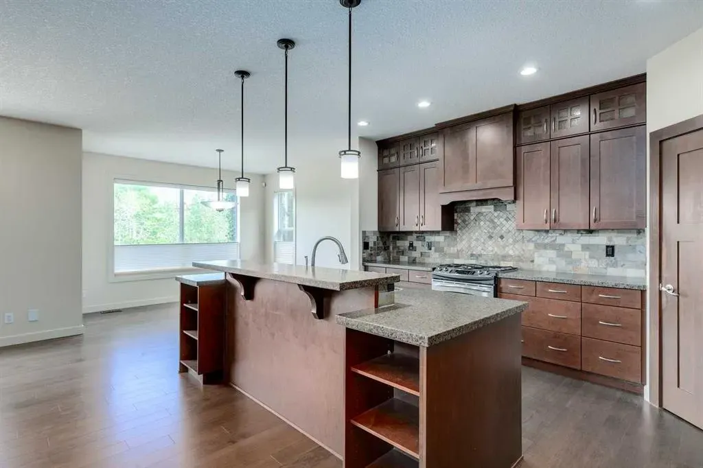 94 Tuscany Summit Green NW