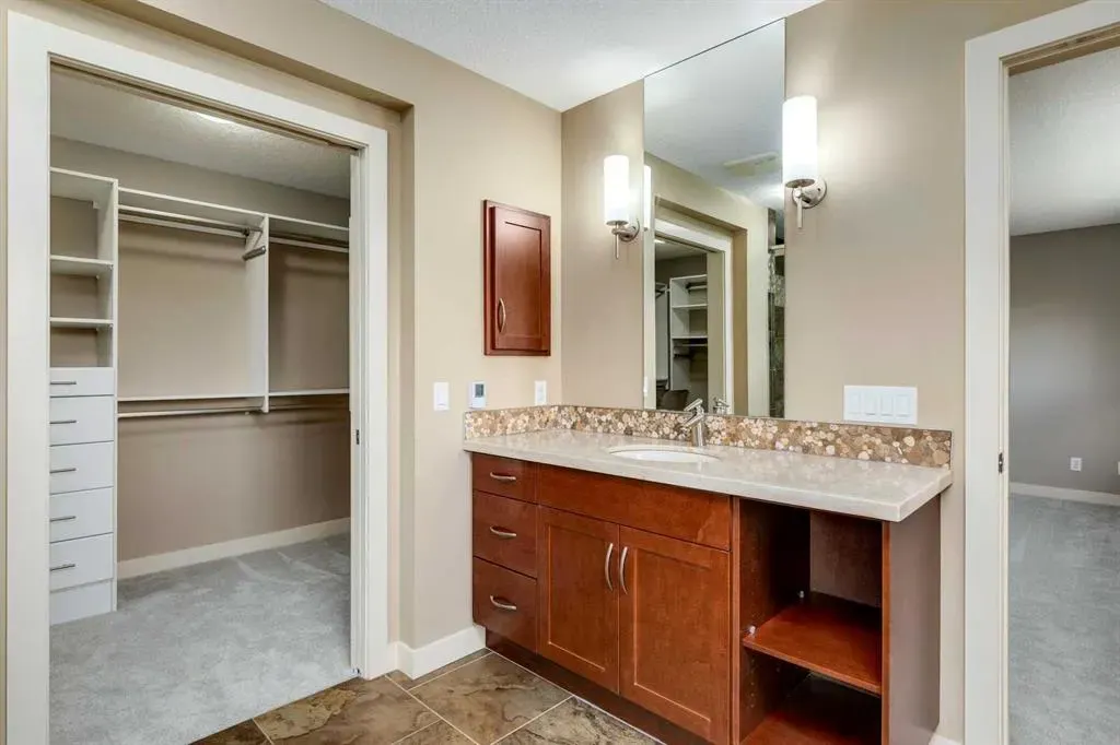 94 Tuscany Summit Green NW