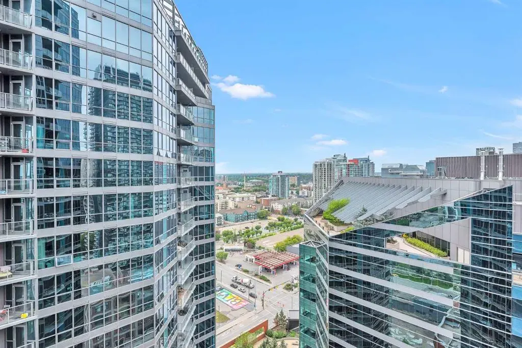 225 11 Avenue SE, #2008
