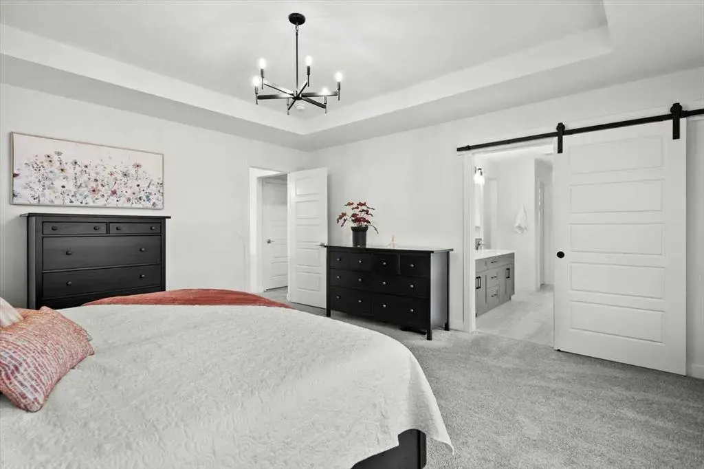 256 Grayling Common