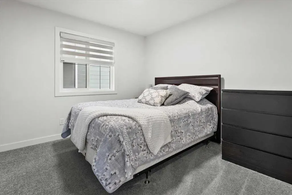 256 Grayling Common