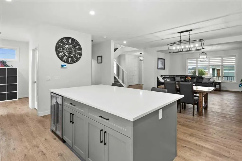 256 Grayling Common