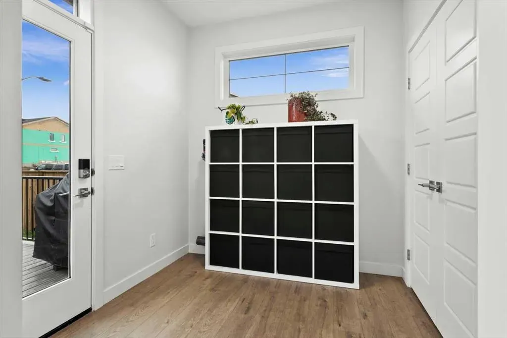 256 Grayling Common