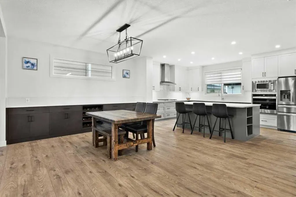 256 Grayling Common