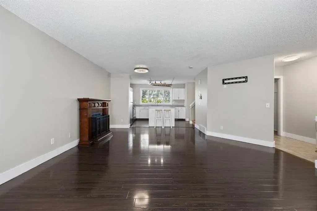 120 Prestwick Acres Lane SE