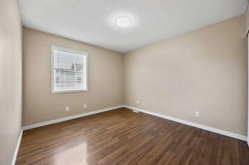 120 Prestwick Acres Lane SE