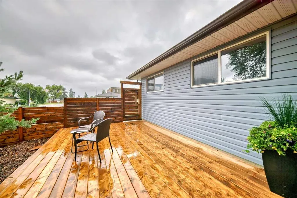 3 Hyslop Drive SW