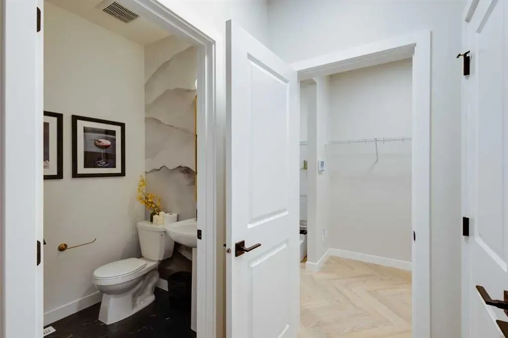 112 Sundown Crescent
