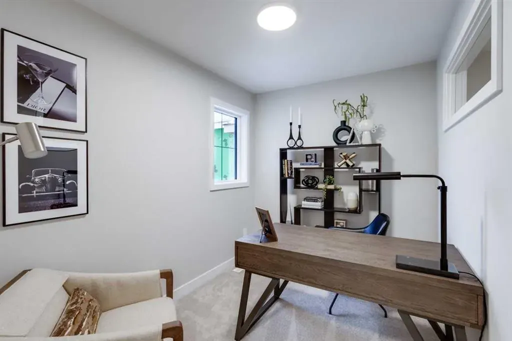112 Sundown Crescent