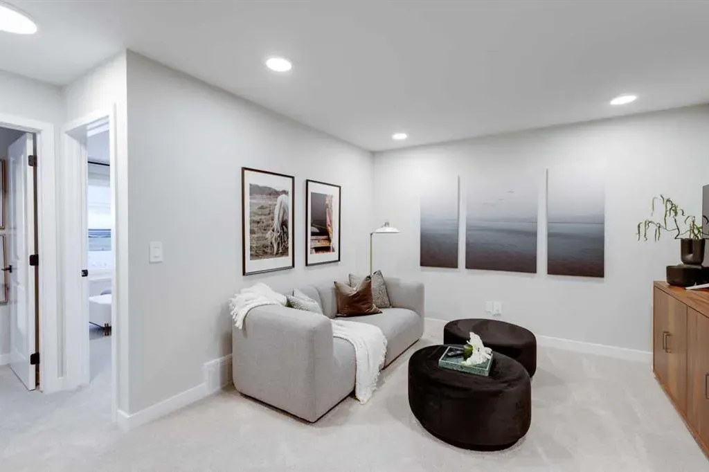 112 Sundown Crescent