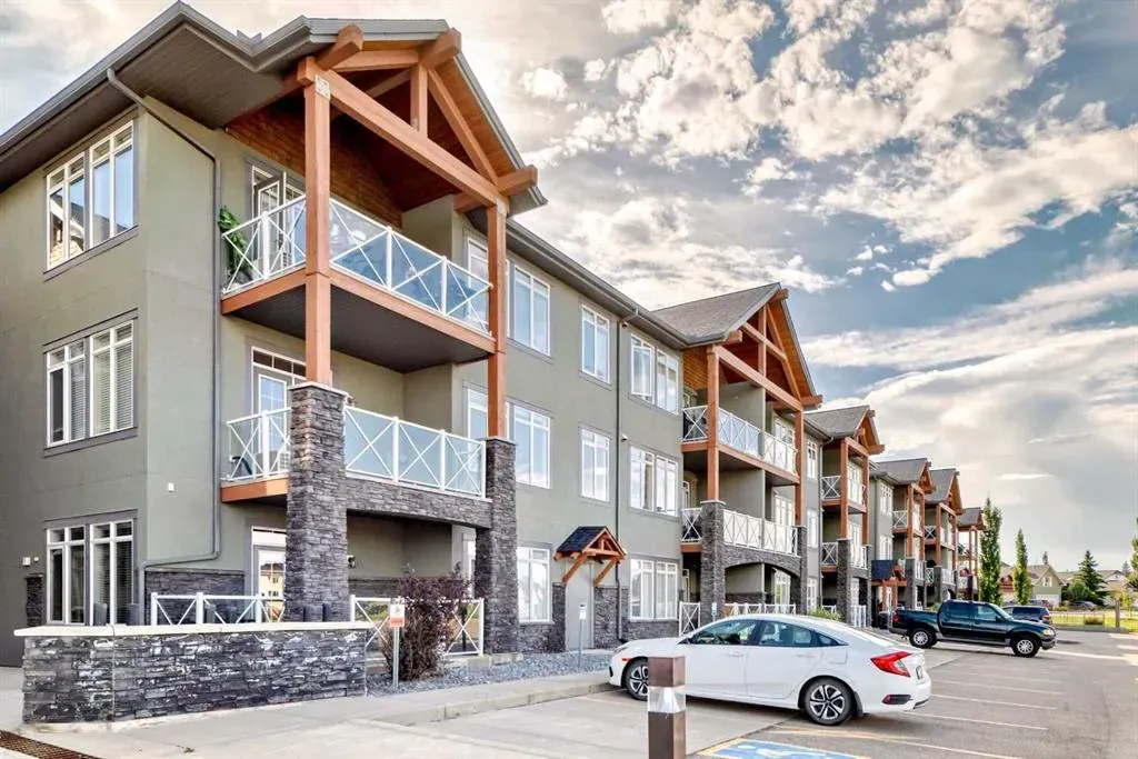 1005A Westmount Drive, #213