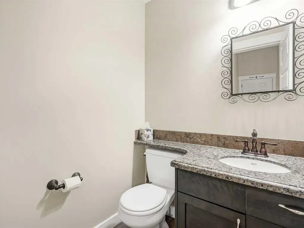 182 Strathmore Lakes Bend
