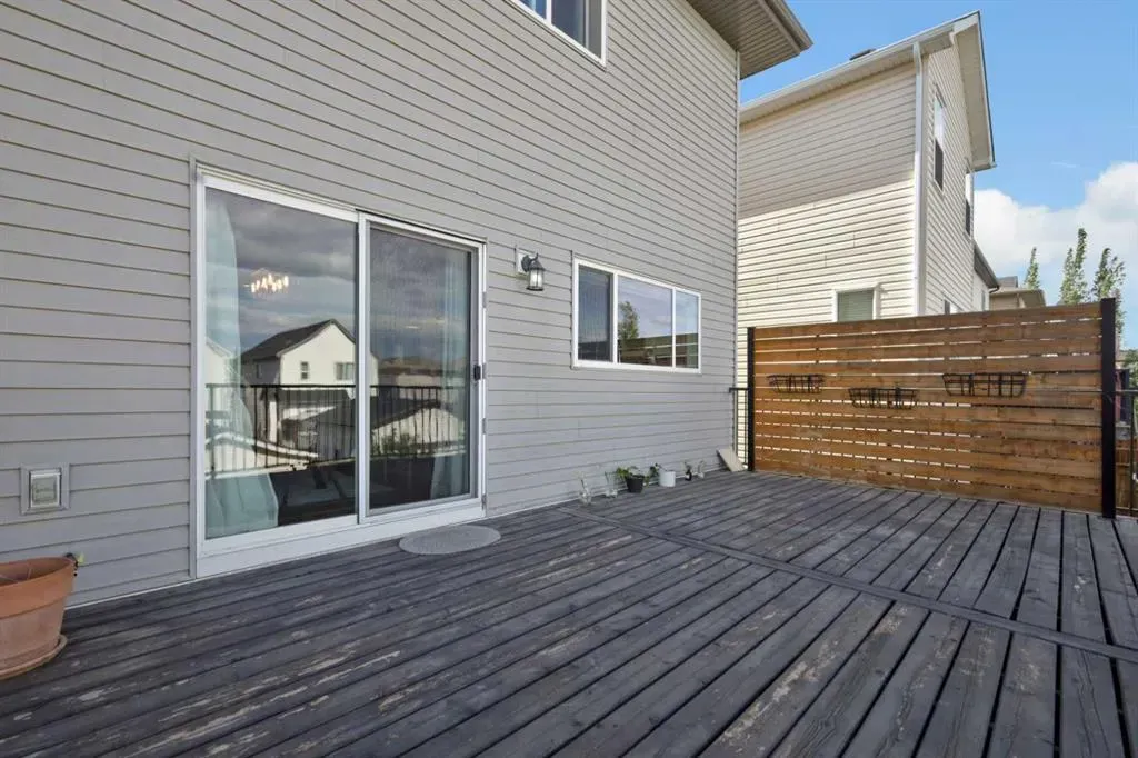 164 REUNION Grove NW