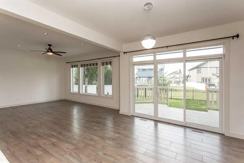 26 Vienna Close