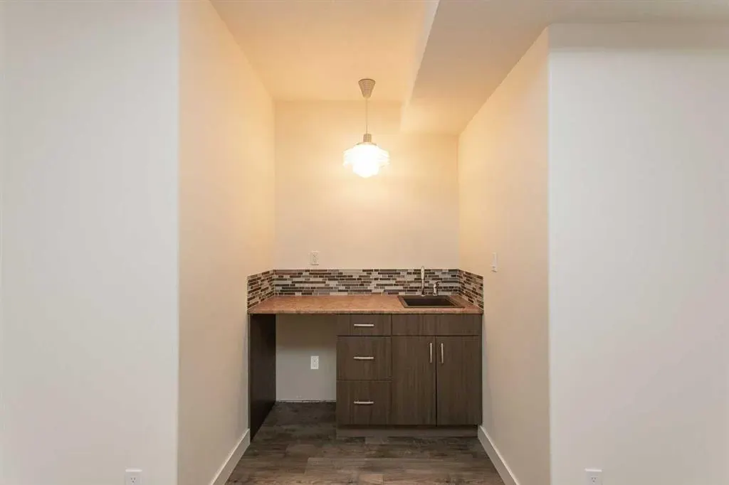 26 Vienna Close