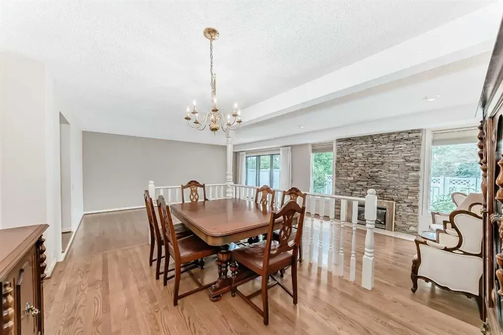 22 Wood Crescent SW