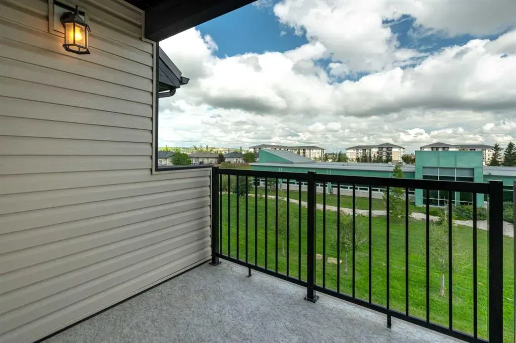 2781 Chinook Winds Drive SW, #3304