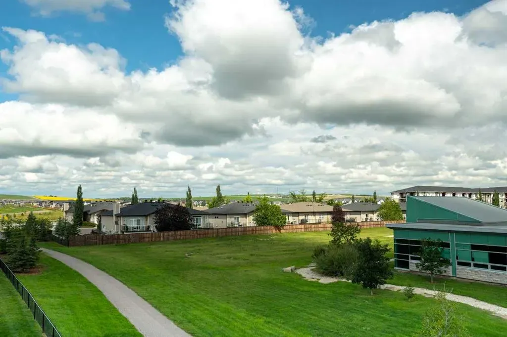 2781 Chinook Winds Drive SW, #3304