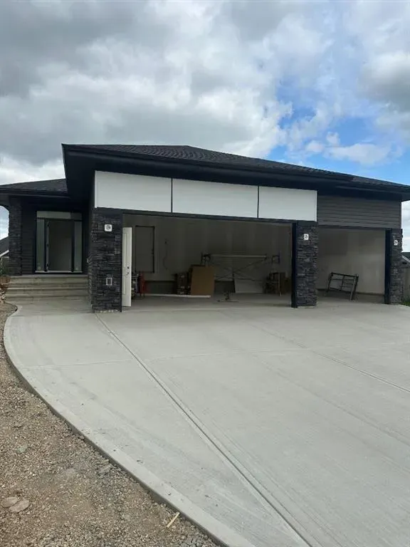 120 Beaconview Place