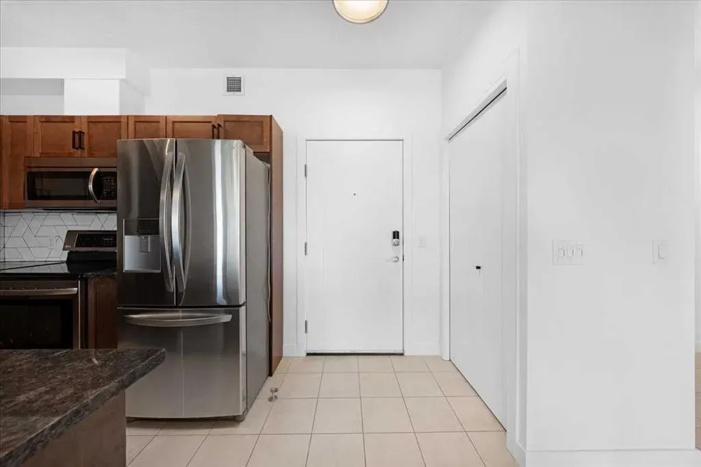 604 East Lake Boulevard NE, #2420