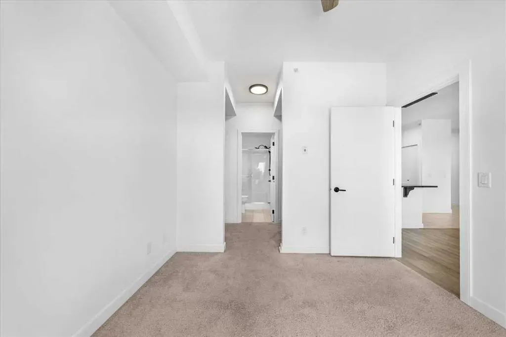 604 East Lake Boulevard NE, #2420